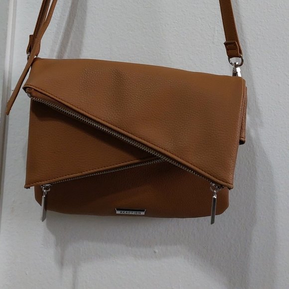 Kenneth Cole Multi Layer Zipper Fold Over Messenger Stylish Crossbody Bag - Picture 2 of 10